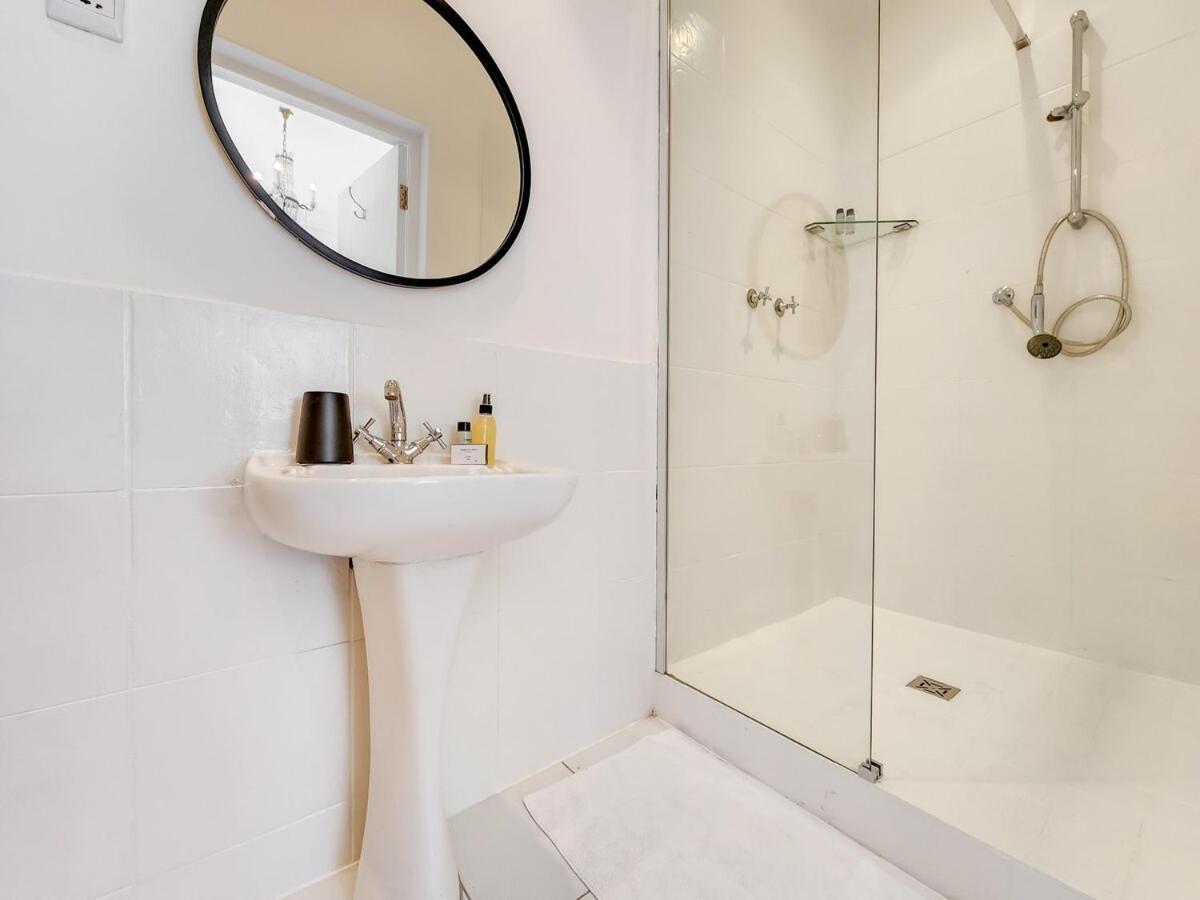 Tranquil Family In Point Holiday home Cape Town