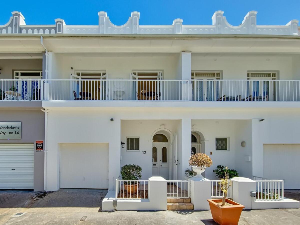 Holiday home Tranquil Family In Point Cape Town